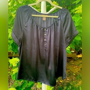 H&M navy patterned blouse